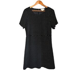 Molly bracken short sleeve patterned dress. Size large‎